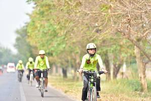 BIB: 
                            <button type="button" onclick="openModal(10196874)" class="btn btn-primary btn-sm float-right btn-popup" data-toggle="modal" data-target=".modal-high-quality">
                        <i class="fas fa-shopping-cart"></i> Add to Cart
                    </button>
                                            <button type="button" onclick="isThisMe(10196874, true)" class="btn btn-success btn-sm float-right btn-popup btn-isme hidden" data-toggle="tooltip" data-placement="bottom" title="นี่คือรูปของคุณใช่ไหม คลิกที่นี่เพื่อเอาเข้าอัลบั้ม">
                        <i class="fas fa-plus"></i> Add to album
                    </button>
                    <button type="button" onclick="isThisMe(10196874, false)" class="btn btn-warning btn-sm float-right btn-popup btn-isnotme hidden">
                        <i class="fas fa-ban"></i> Remove from album
                    </button>